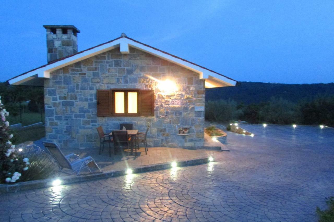 Holiday House Ida Marezige Exterior foto